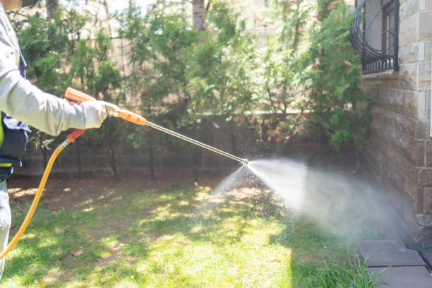 Best Commercial Pest Control Services  in Gentry, AR